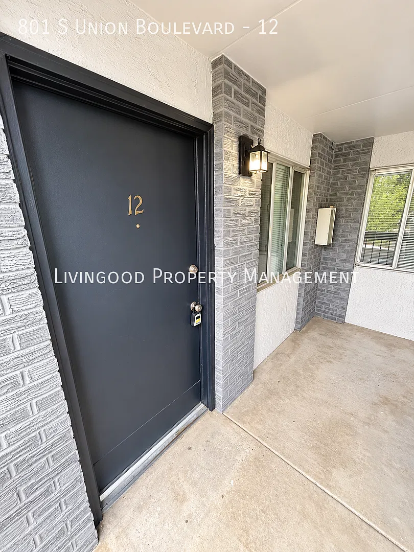 801 S Union — Photo 3