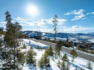 310 Stratus Ct, Granby, CO 80446