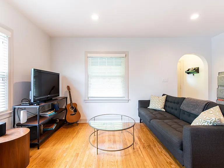 1229 Rammers Ave — Photo 5