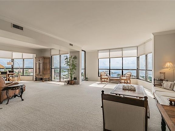 5th image of 1 Beach Dr SE Unit 1902