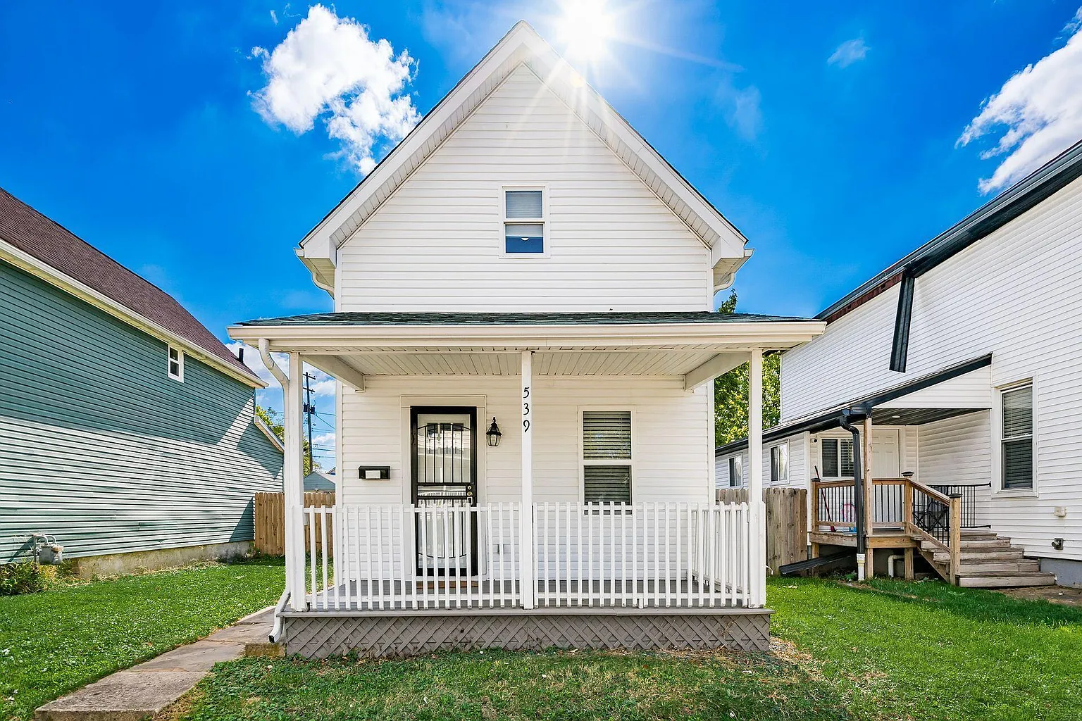 539 Southwood Ave photo 1