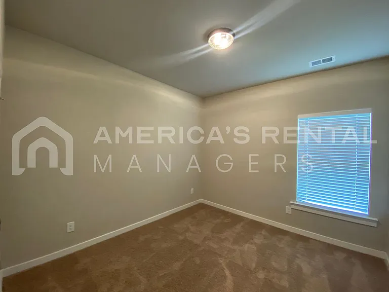 115 Avalon Way — Photo 19