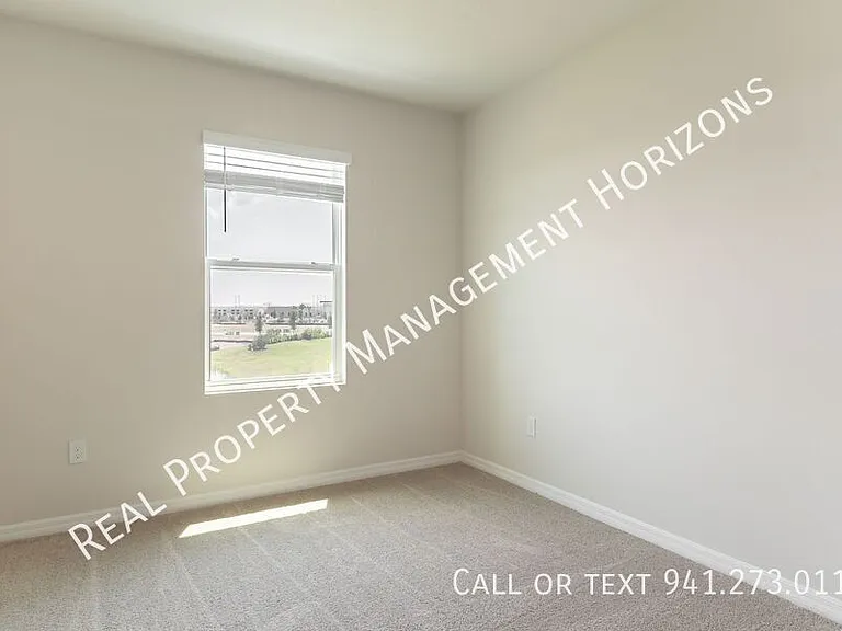 17769 Crescent Moon Loop — Photo 15