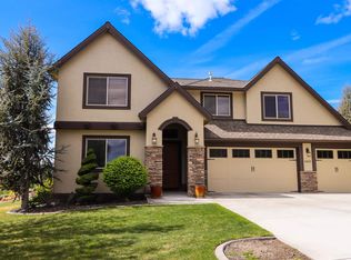 2835 Riverbend Dr, Richland, WA 99352