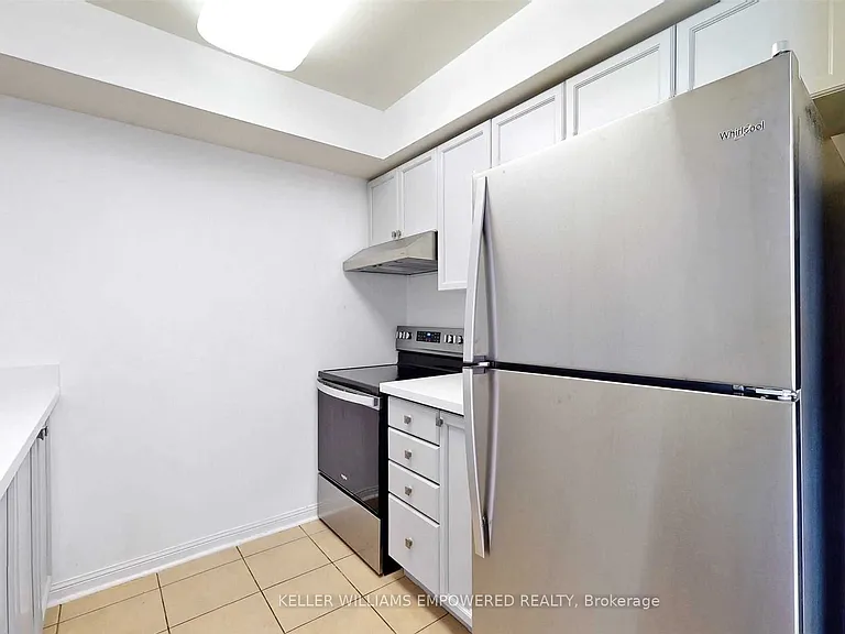 650 Lawrence Ave W #915 — Photo 17