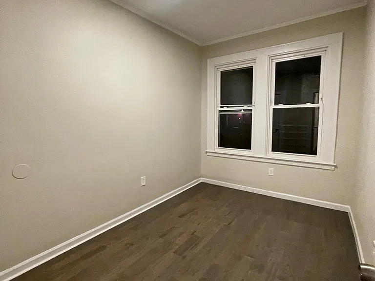 849 S 19th St #1R — Photo 14