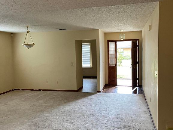 4th image of 7961 SWEET ROSE Lane E
