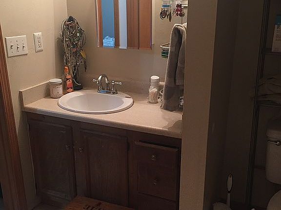 Main Bath sink