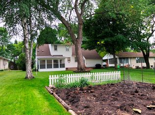 5690 Grandview Blvd, Mound, MN 55364