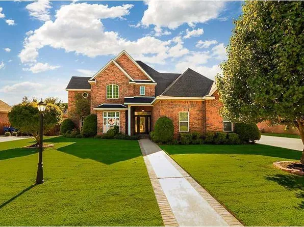 203 NW Yukon Trail St, Bentonville, AR 72712