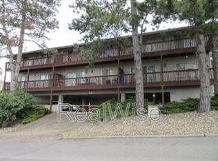 2022 E 6th St APT 1, Vancouver, WA 98661