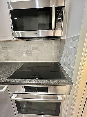 3rd image of 328 E 59th St APT 4
