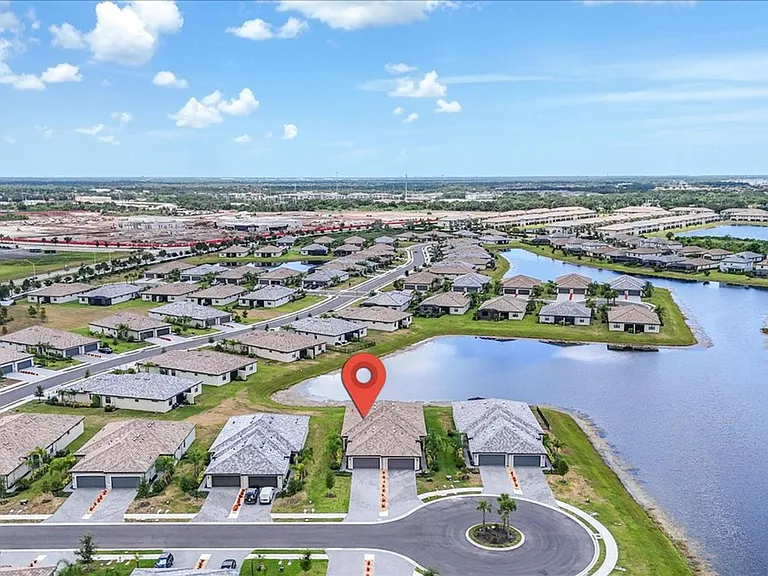 5316 Crystal Harbor Cv — Photo 46
