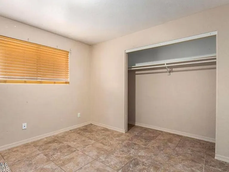 7101 N 36th Ave #128 — Photo 5