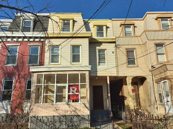 115 Linden St, Camden, NJ 08102