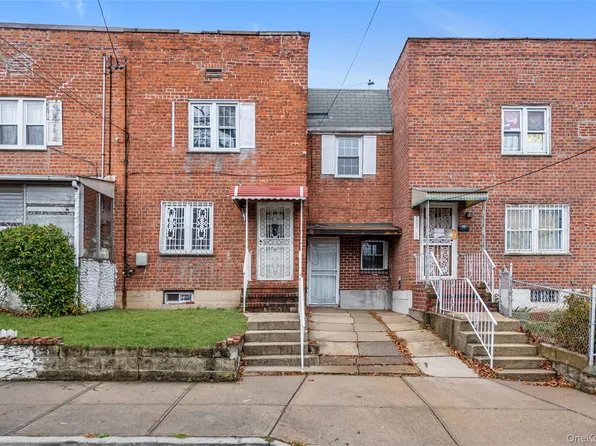 165-43 144th Terrace, Jamaica, NY 11434