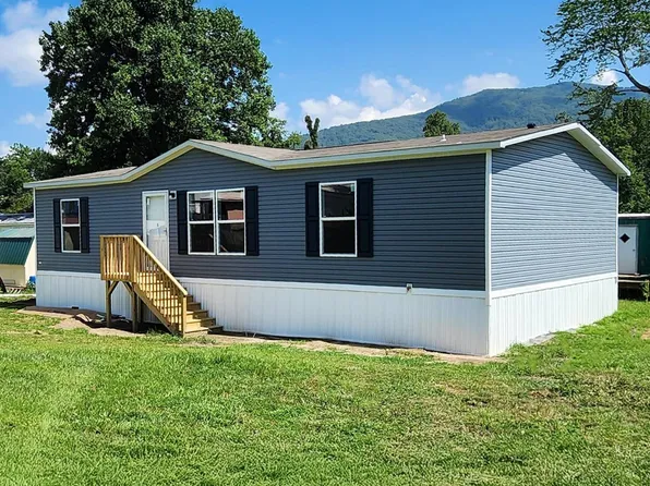 58 Tanglewood Dr #58, Swannanoa, NC 28778