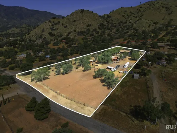 21471 Thompson Canyon Ave, Caliente, CA 93518
