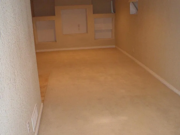 1321 Eudora St — Photo 11