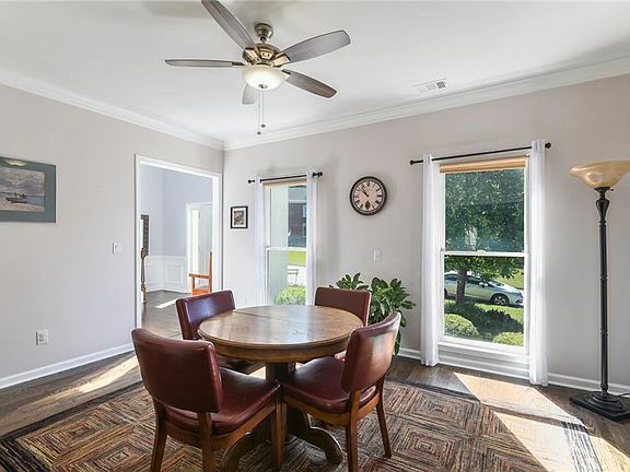 5th image of 4918 Durley Ln SE