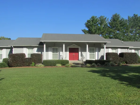 405 Bumpas Rd, Lawrenceburg, TN 38464