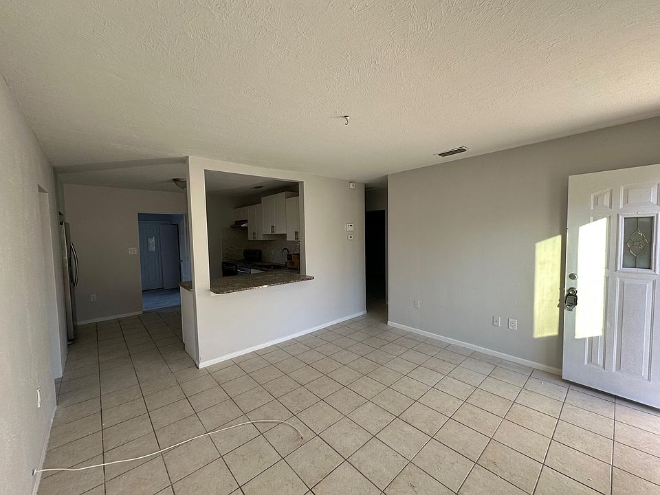 3343 Williamsburg St, Sarasota, FL 34231 | Zillow