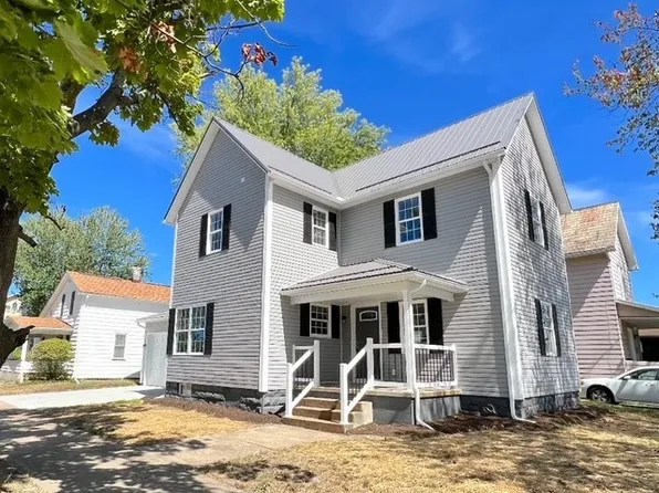 153 Front Ave SW, New Philadelphia, OH 44663