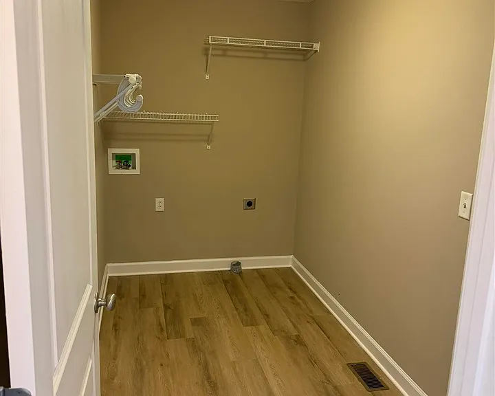 1451 Quebec Way — Photo 5