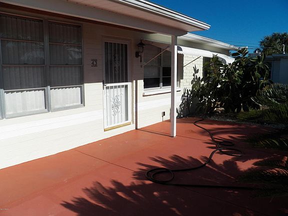 2nd image of 43 Sunny Shore Dr