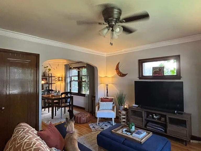 1630 Marshall Ave — Photo 4