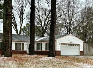 1700 Ashton Dr, Virginia Beach, VA 23464