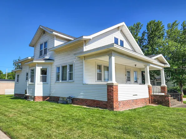 508 New St, Manchester, IA 52057