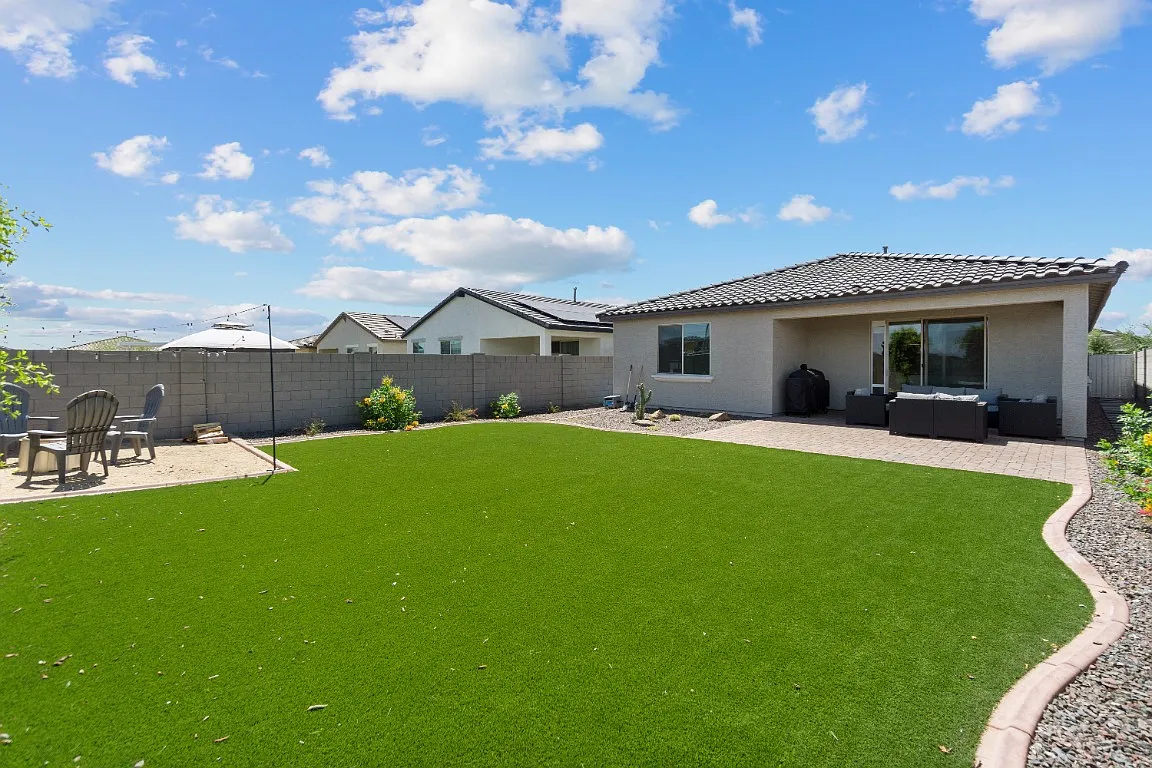 Building Photo - 17272 W Corrine Dr