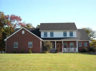 1819 Hunters Haven Dr, Lohman, MO 65053