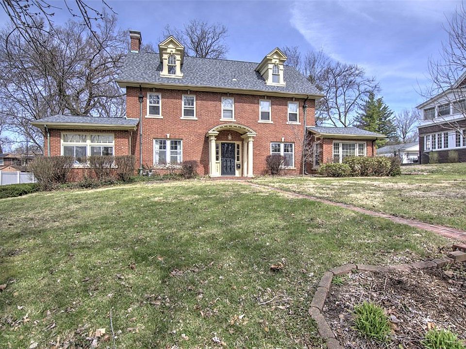 1st image of 1548 W Macon St