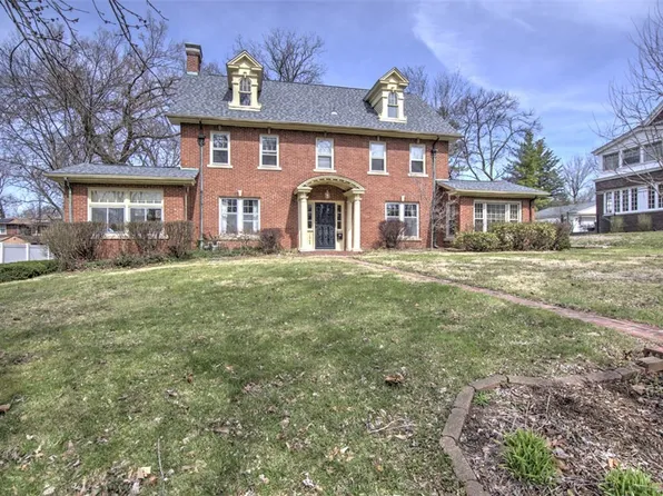 1548 W Macon St, Decatur, IL 62522