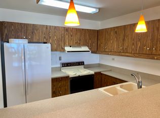 1717 Mott Smith Dr, Honolulu, HI 96822