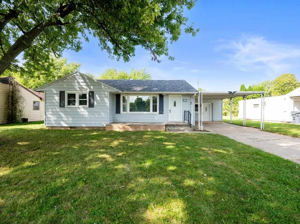 303 E Church St, Farmland, IN 47340