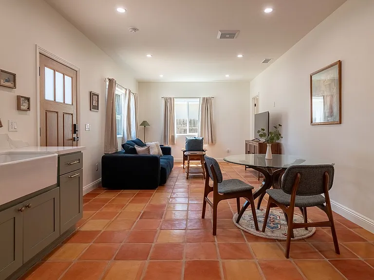 613 W Olive Ave #1 — Photo 48