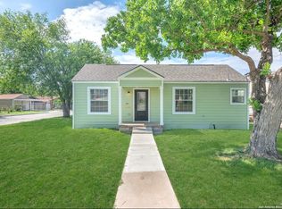 834 Halliday Ave, San Antonio, TX 78210