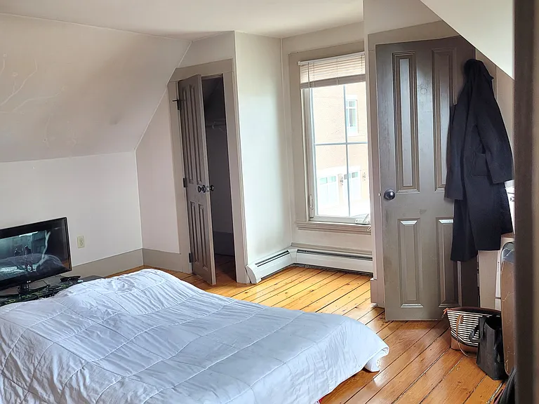 32 Ellsworth St #3 — Photo 8
