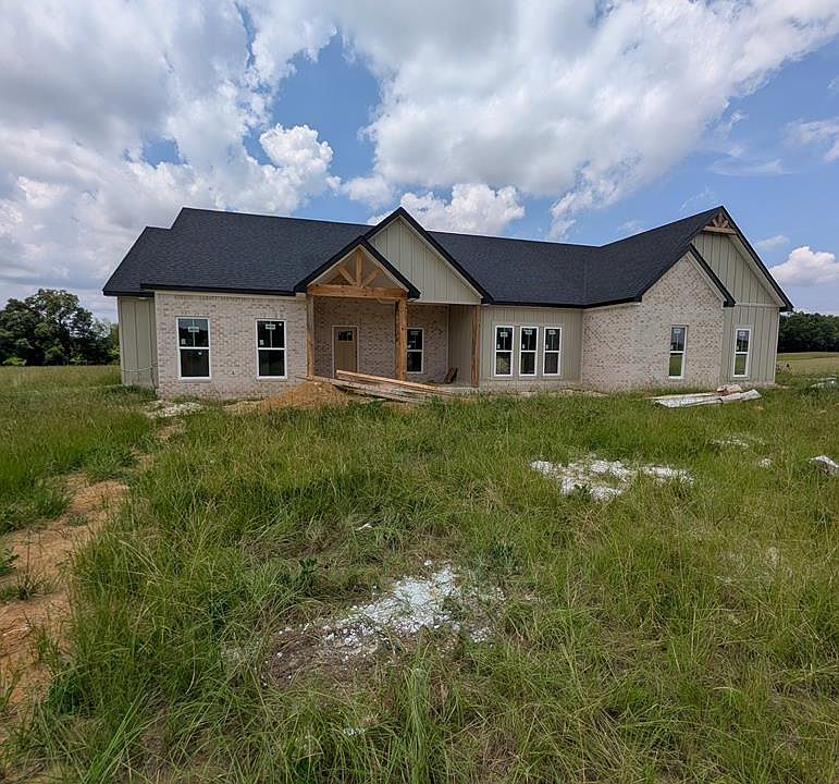 1st image of 1548 Iris Rd