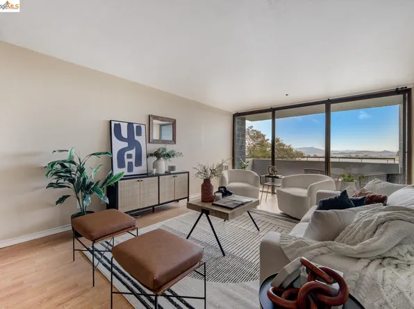 555 Pierce St APT 241, Albany, CA 94706