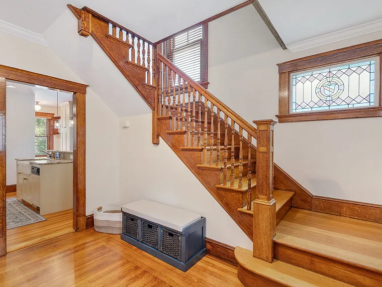 8 Bush St — Photo 42