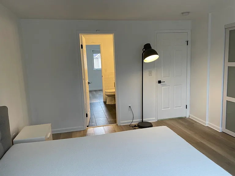 43 Adams St — Photo 18