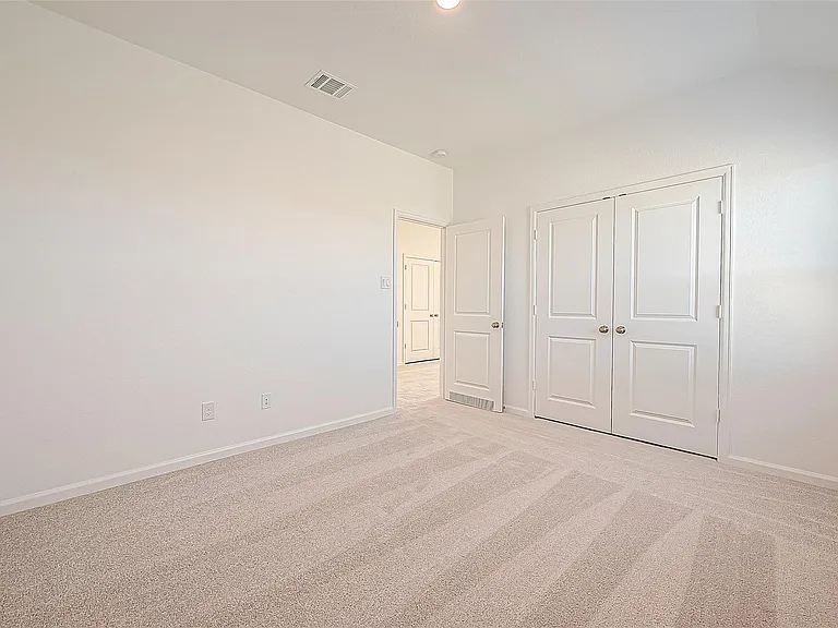 5402 Holly Haven Ct — Photo 29