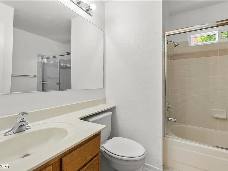 2623 S Durango Dr #102 — Photo 21