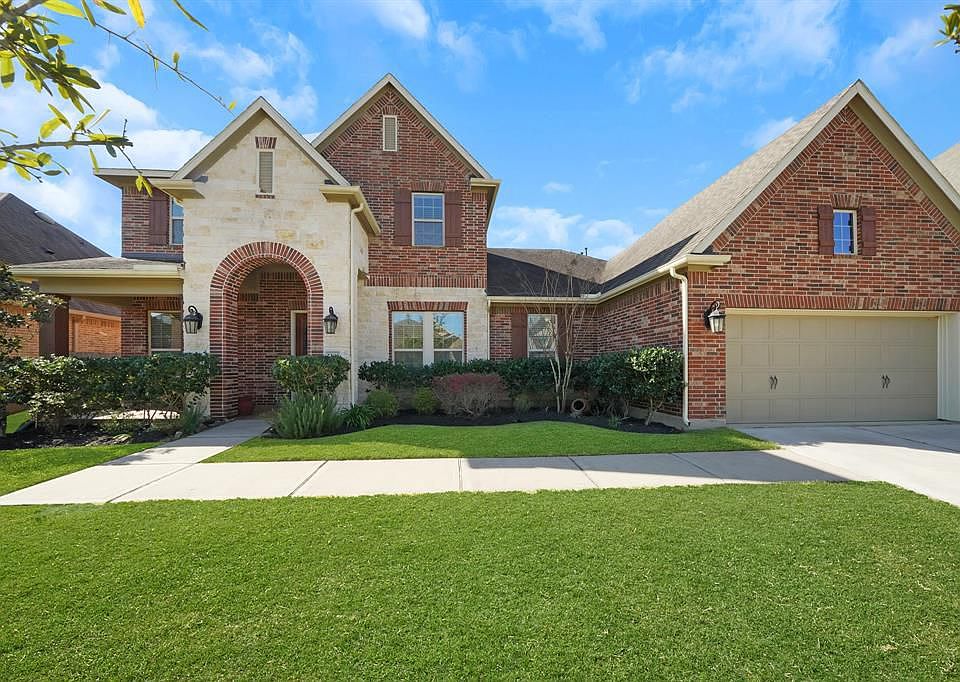 1st image of 2206 Stillhouse Hollow Ln