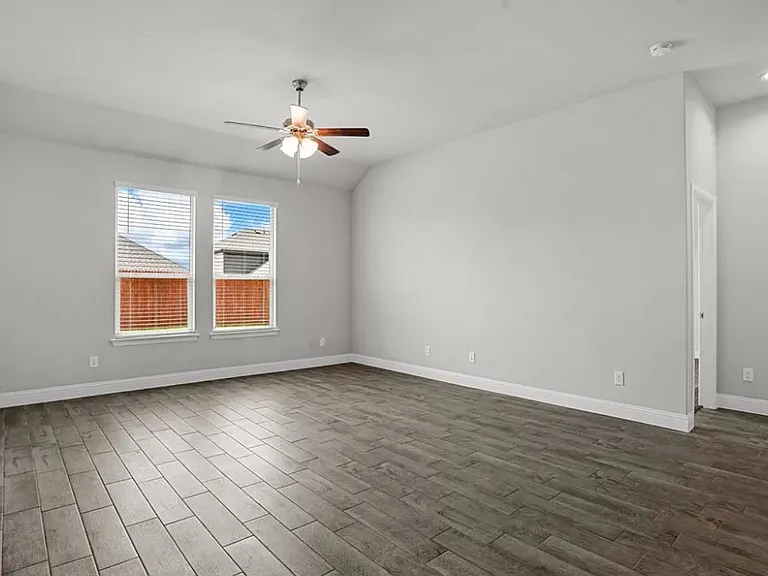 3113 Lionsgate Dr — Photo 11
