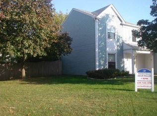 2745 Ridge Ave, Aurora, IL 60504